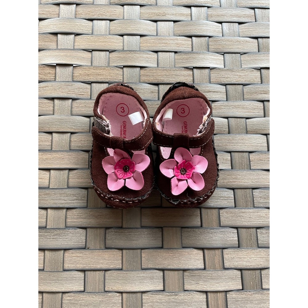 Genuine Kids from OshKosh Flower Mary Jane Toddler Shoes Size 3